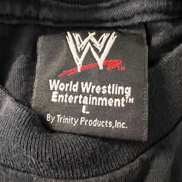 Vintage Y2K 2002 WWE Smackdown vs Raw Roster T Shirt - Picture 3 of 3